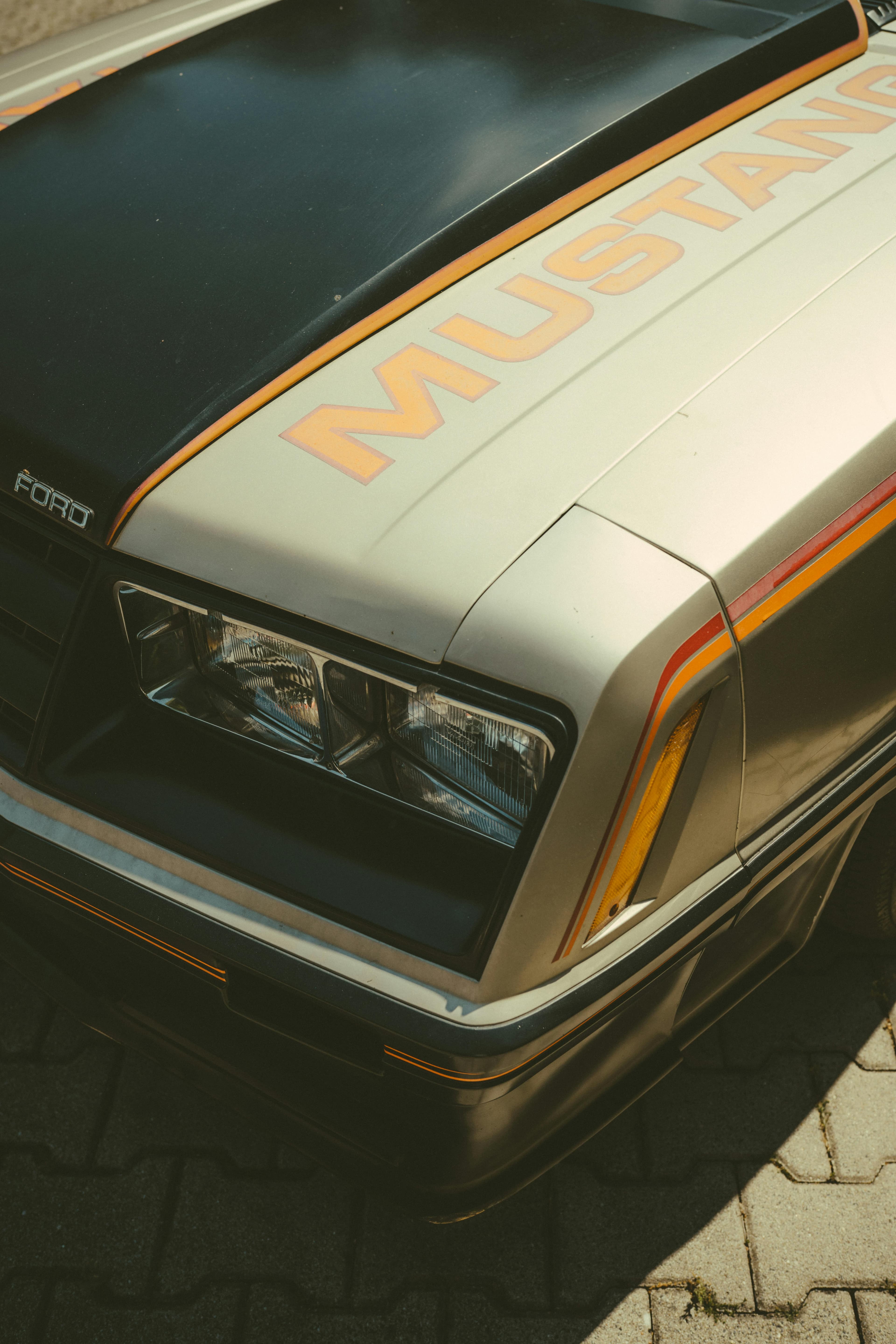 1985 Ford Mustang